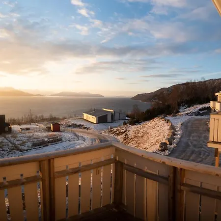 Destination Senja - Vangsvik Lägenhet Brygghaugen