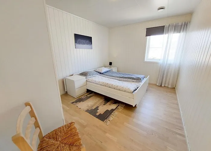 Destination Senja - Vangsvik * Brygghaugen