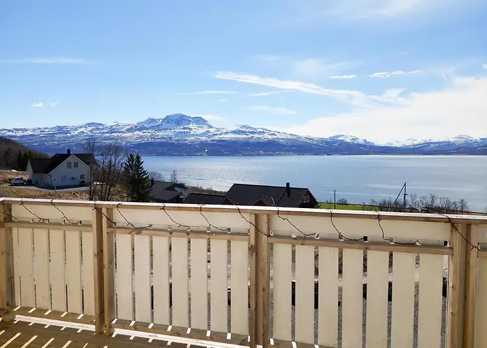 Destination Senja - Vangsvik شقة Brygghaugen