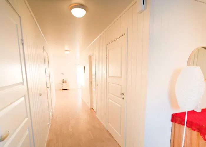 Destination Senja - Vangsvik * Brygghaugen